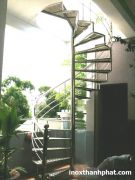 Cầu thang inox - Nhôm Kính & Inox Thành Phát - Công Ty TNHH Dịch Vụ Thương Mại Và Xây Dựng Thành Phát